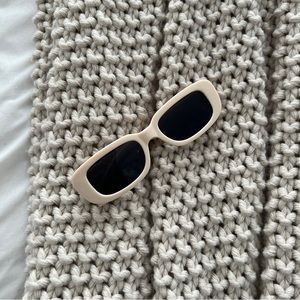 Cream beige square 90s 2000s sunglasses